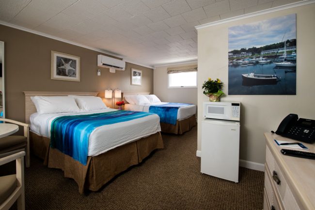 Two Double Beds in Footbridge Motel in Ogunquit, Maine